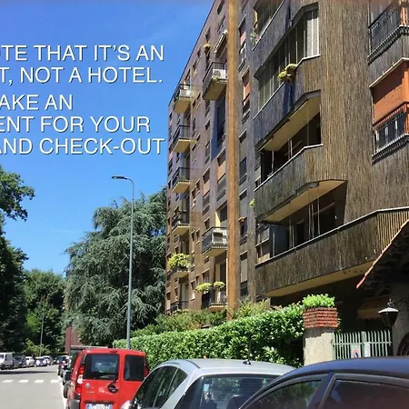 Rosso A Milano, Vicino Allo Ieo Апартаменты *
