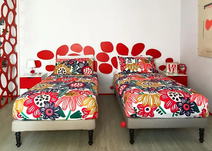 Rosso A Milano, Vicino Allo Ieo Апартаменты